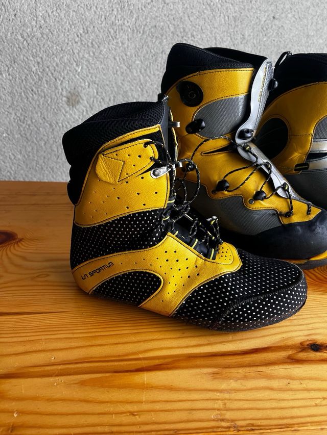 Bota expedición nieve La Sportiva