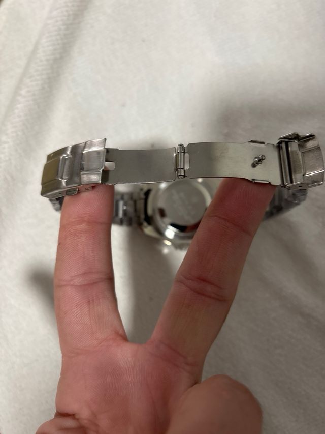 Orologio in scatola e in perfette condizioni