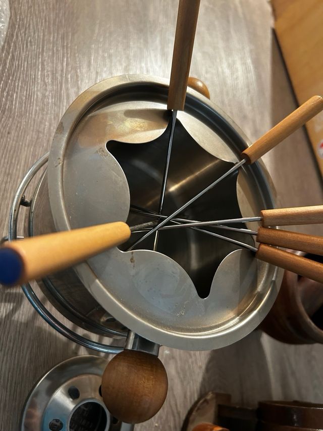 Set fonduta legno e metallo