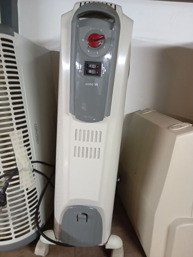Estufa Radiador Eléctrico 2000W