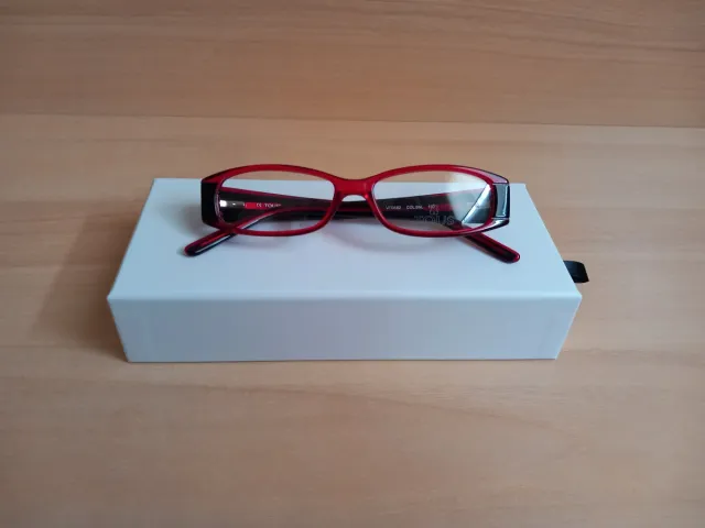 Gafas marca Tous.