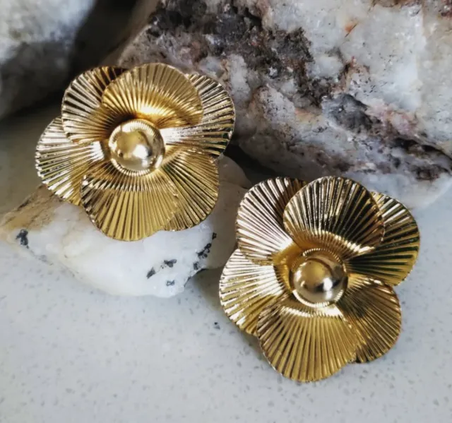 Pendientes Flor Dorados