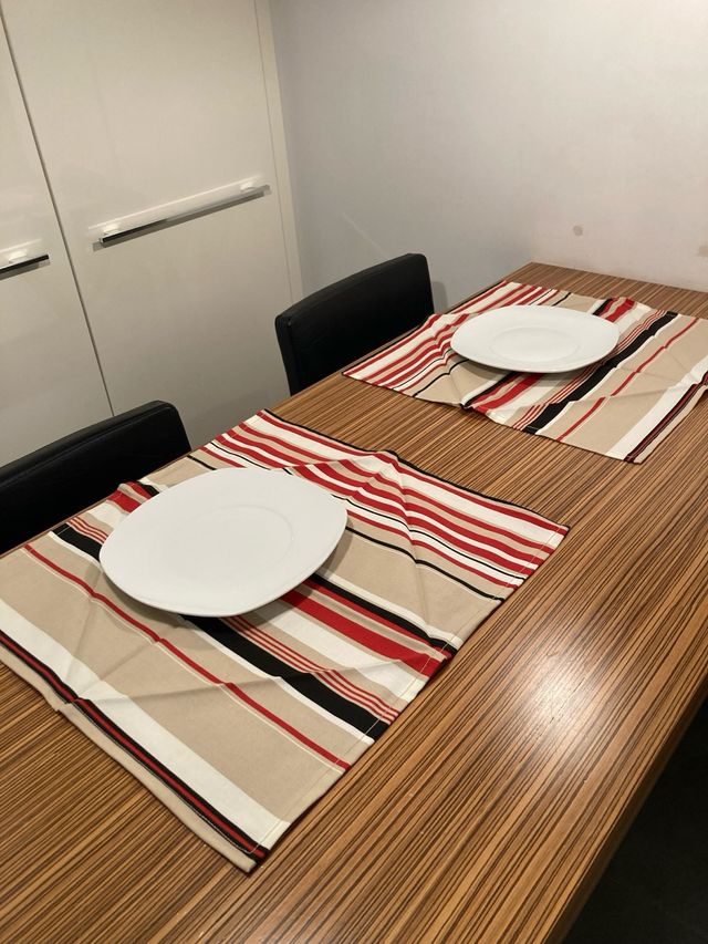 Mantel y 6 servilletas rayas varios tonos