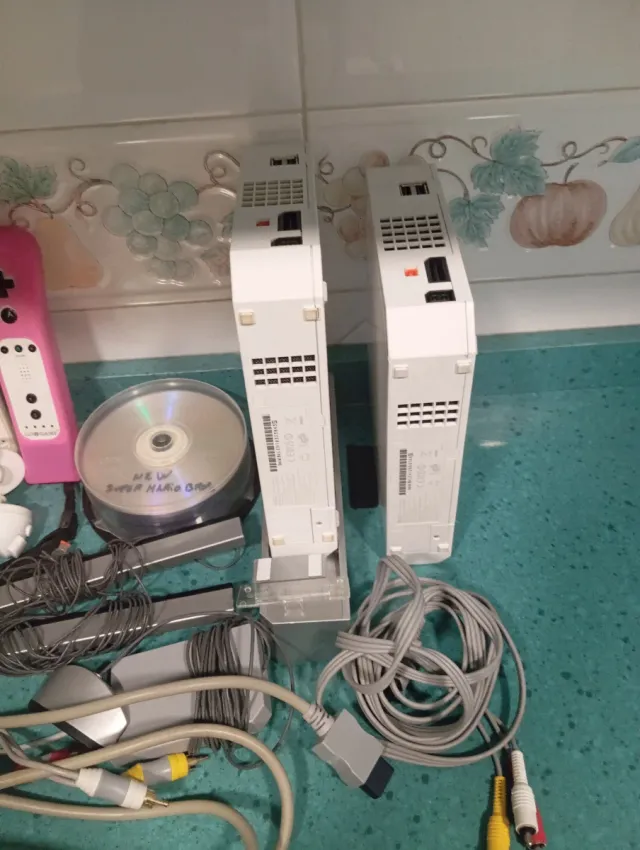 2 Consolas Nintendo Wii Blancas