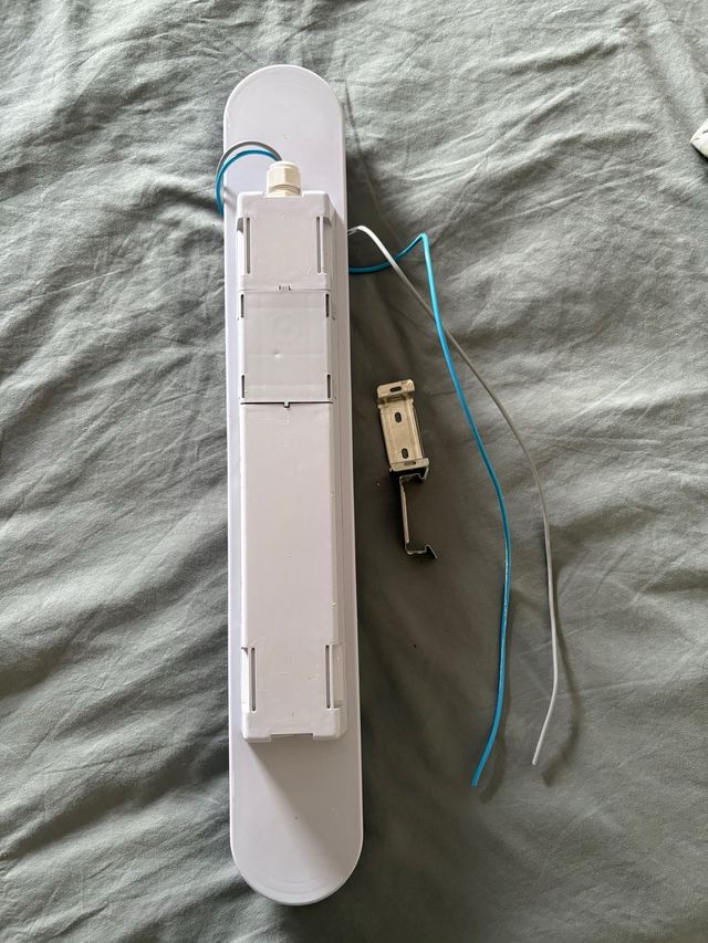 Lámpara fluorescente alargada 54cm