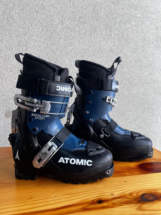 Bota de esquí de montaña Atomic