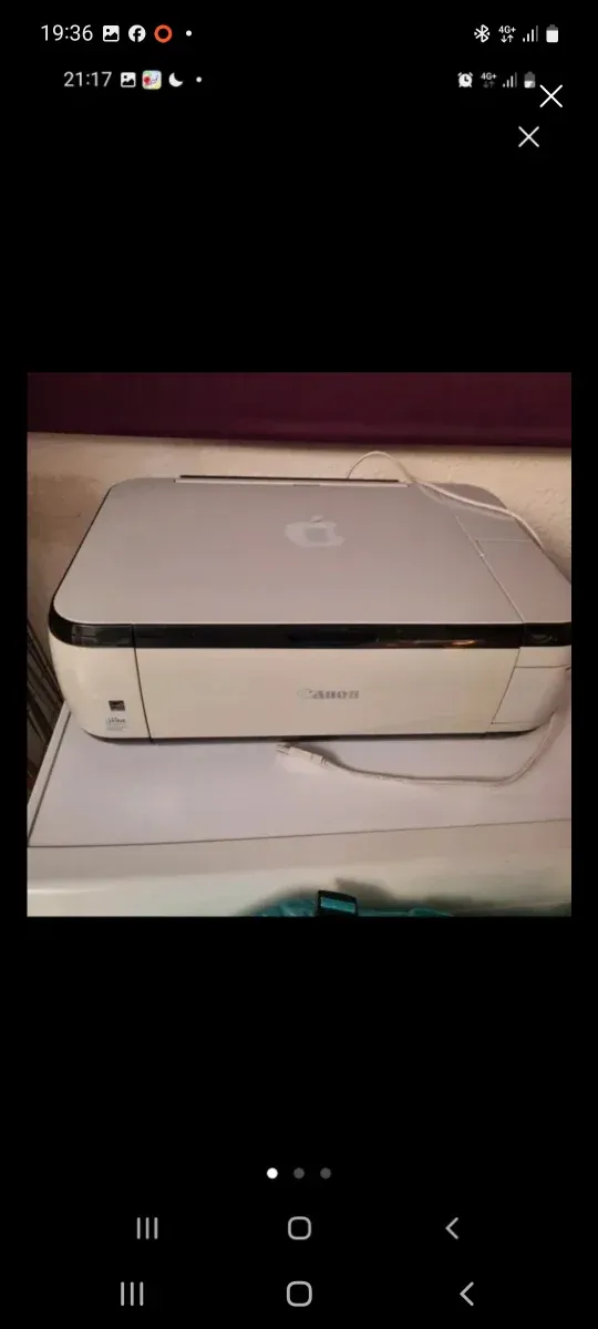 Impresora Canon Blanca y Negra