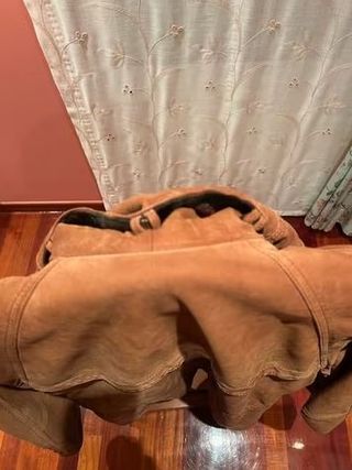 Chaqueta Piel Italiana Marrón con Capucha