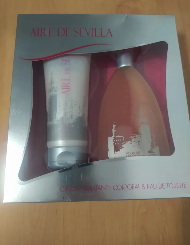 Set Regalo Aire de Sevilla Crema y Eau de Toilette