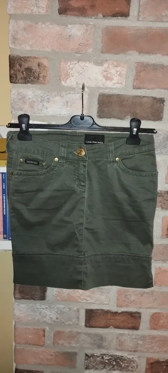 Gonna Calvin Klein Jeans verde militare W25