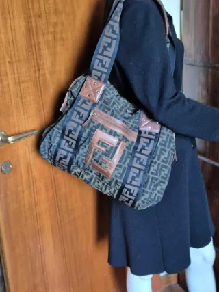 Borsa Fendi grande