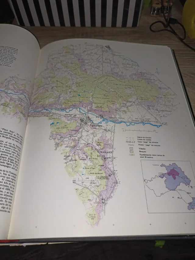 Atlas Mundial De Vinos Y Aguardientes