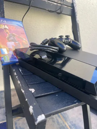 PS4 500GB Negra + NBA 2K23