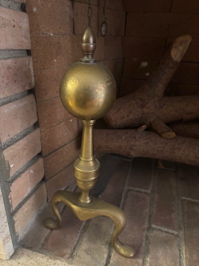 Bolas decorativas para chimenea doradas
