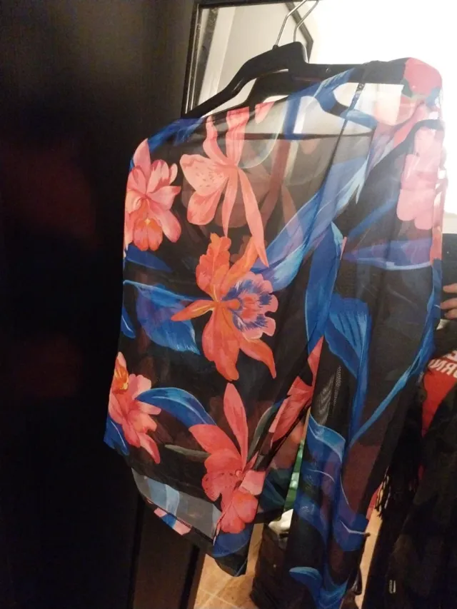 Top Zara floreale asimmetrico trasparente Taglia L