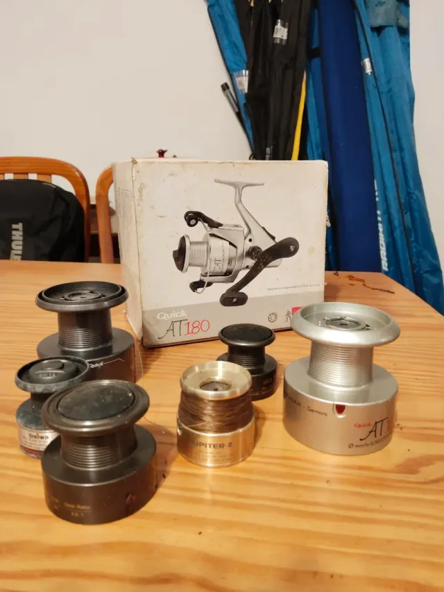 Carrete pesca Quick AT180
