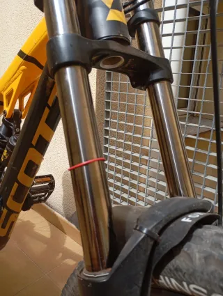 Bici Descenso Scott Voltage