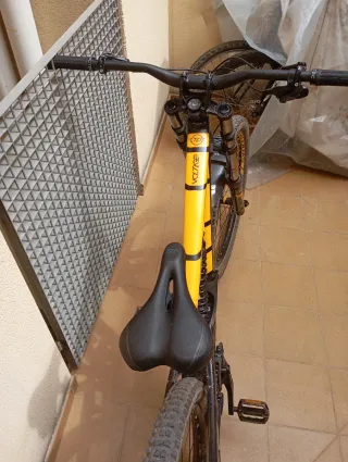 Bici Descenso Scott Voltage