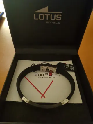 Pulsera Lotus Style Negra y Plateada