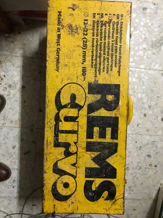 Curvatubos Eléctrico REMS
