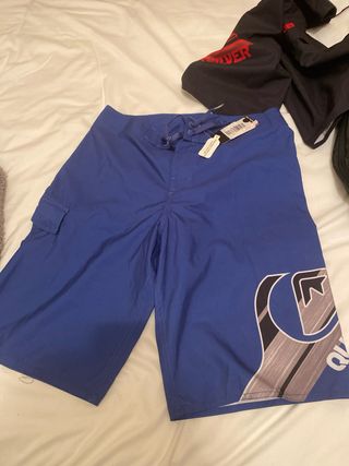 Bañadores Quiksilver nuevos talla M 30/16
