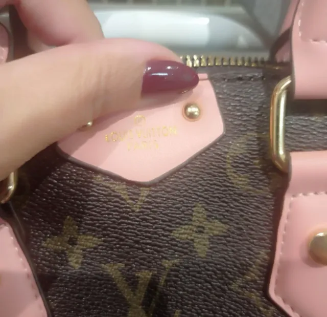 Ocasión! Coqueto bolso marrón y rosa nuevo.