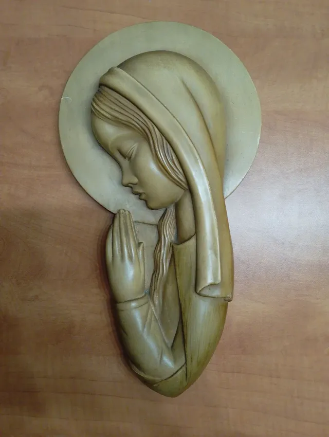 Talla madera Virgen María rezando