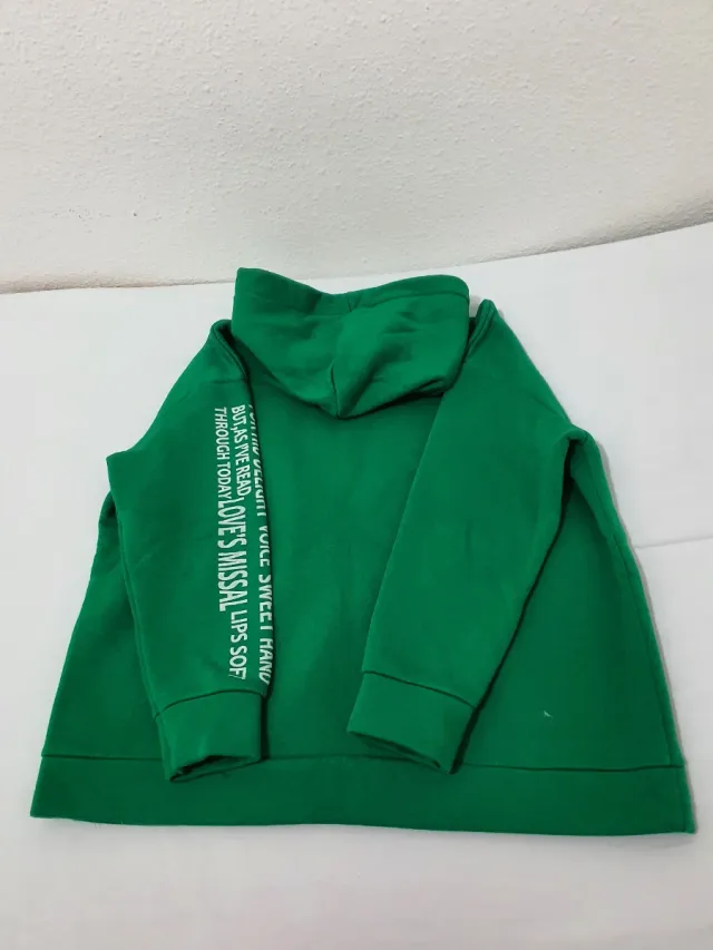 Jersey verde con estampado