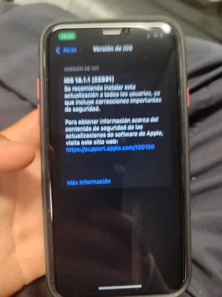 iPhone XR Negro 4 días de uso, batería nueva.