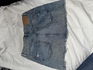 Falda vaquera desgastada talla S