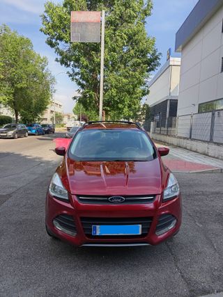 Ford Escape SE AWD (4x4) - (Equivalente a KUGA)