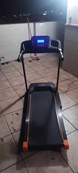 Cinta de correr Aston Fitness