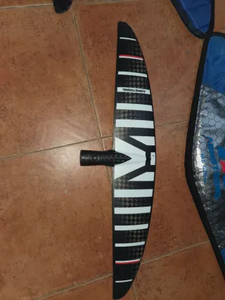 2 Alas Delanteras Hidroala Armstrong MA 625 v1