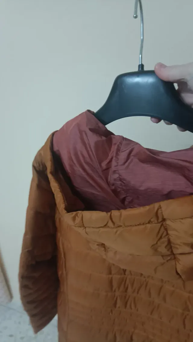 Plumífero mujer mostaza