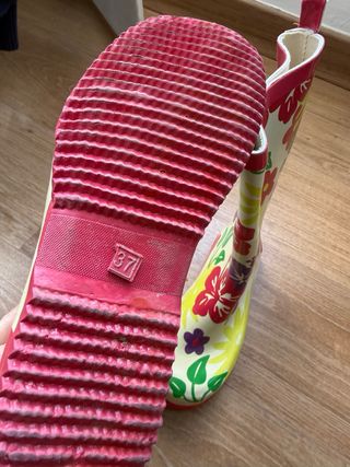 Botas de agua niña talla 37 flores