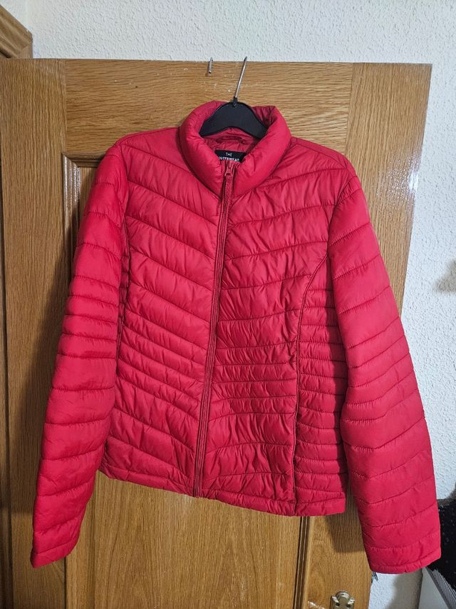 Chaqueta acolchada roja talla M