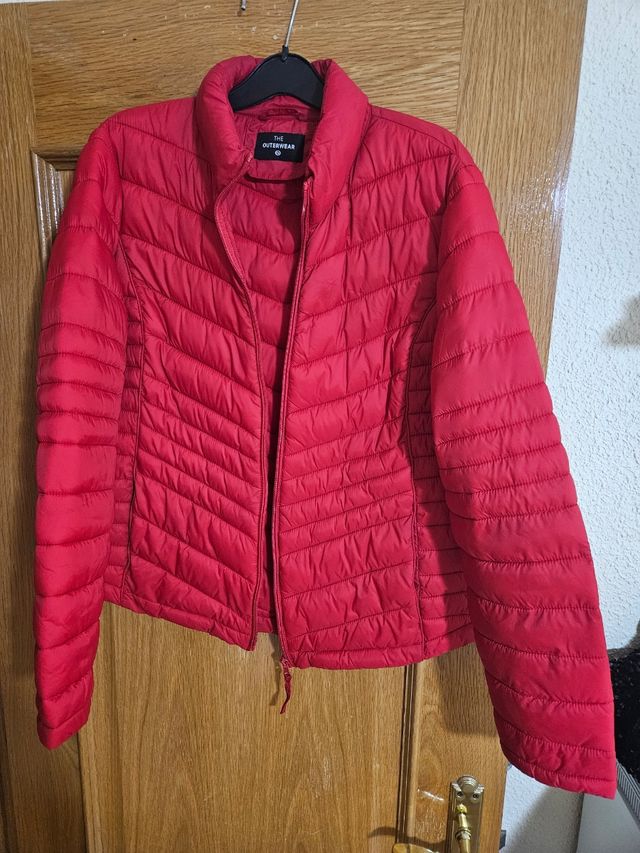 Chaqueta acolchada roja talla M