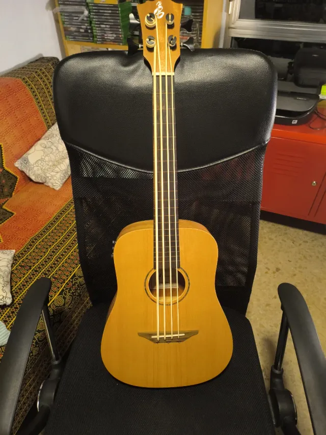 Ubass Harley Benton CLU-Bass FL