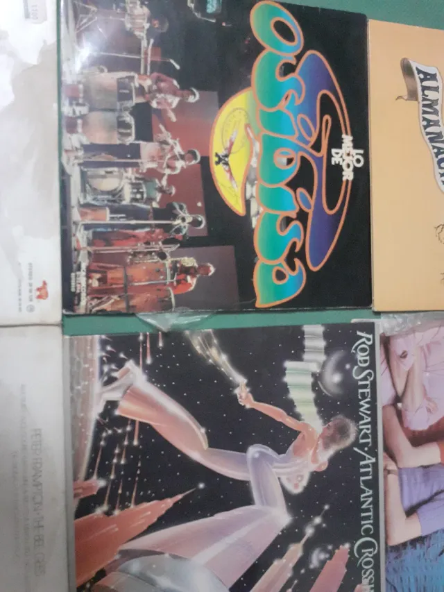 Lote 4 Vinilos LP: Malicorne, Osibisa, Rod Stewart