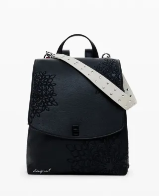 Mochila Desigual negra y blanca