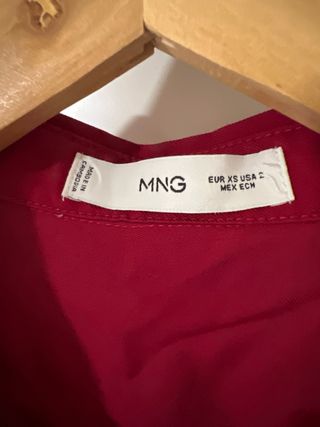 Vestido Mango Rojo burdeos talla xs , año 2023