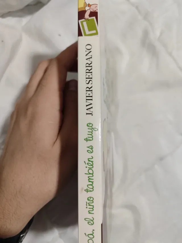 PAPA EL NIÑO TAMBIEN ES TUYO