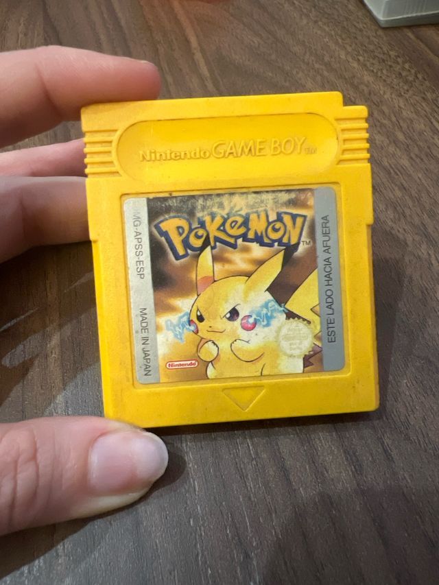 Pokémon Edición Amarilla Game Boy