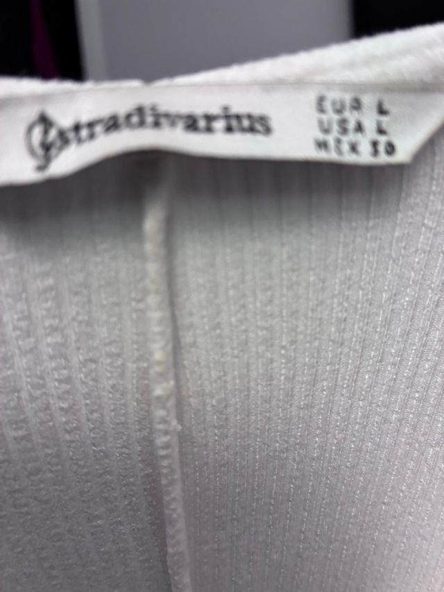 Vestido beige Stradivarius botones