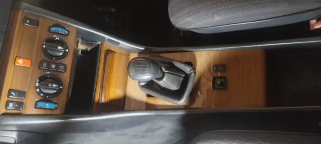 Mercedes-Benz w124 1990