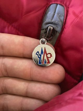 Chaqueta Moncler Mujer Roja y negra