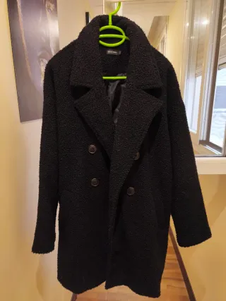 Abrigo borrego negro talla M