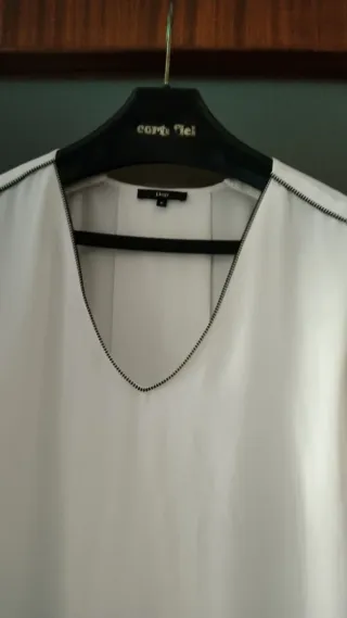 Blusa muy buena del Corte I inglés puesta 2 veces