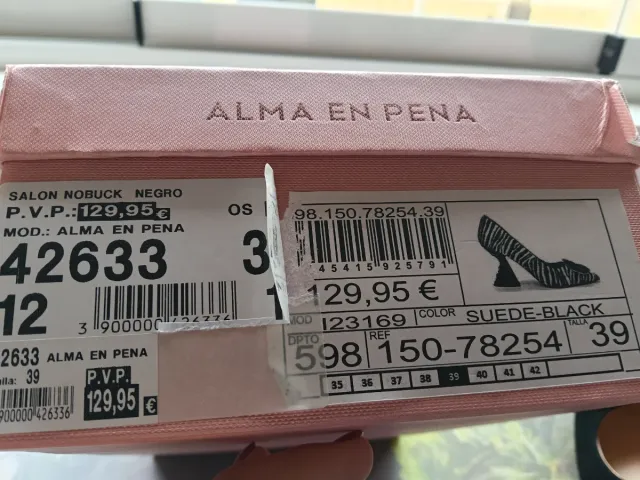 Zapatos de salón negros ALMA EN PENA