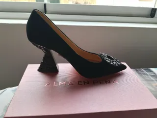 Zapatos de salón negros ALMA EN PENA